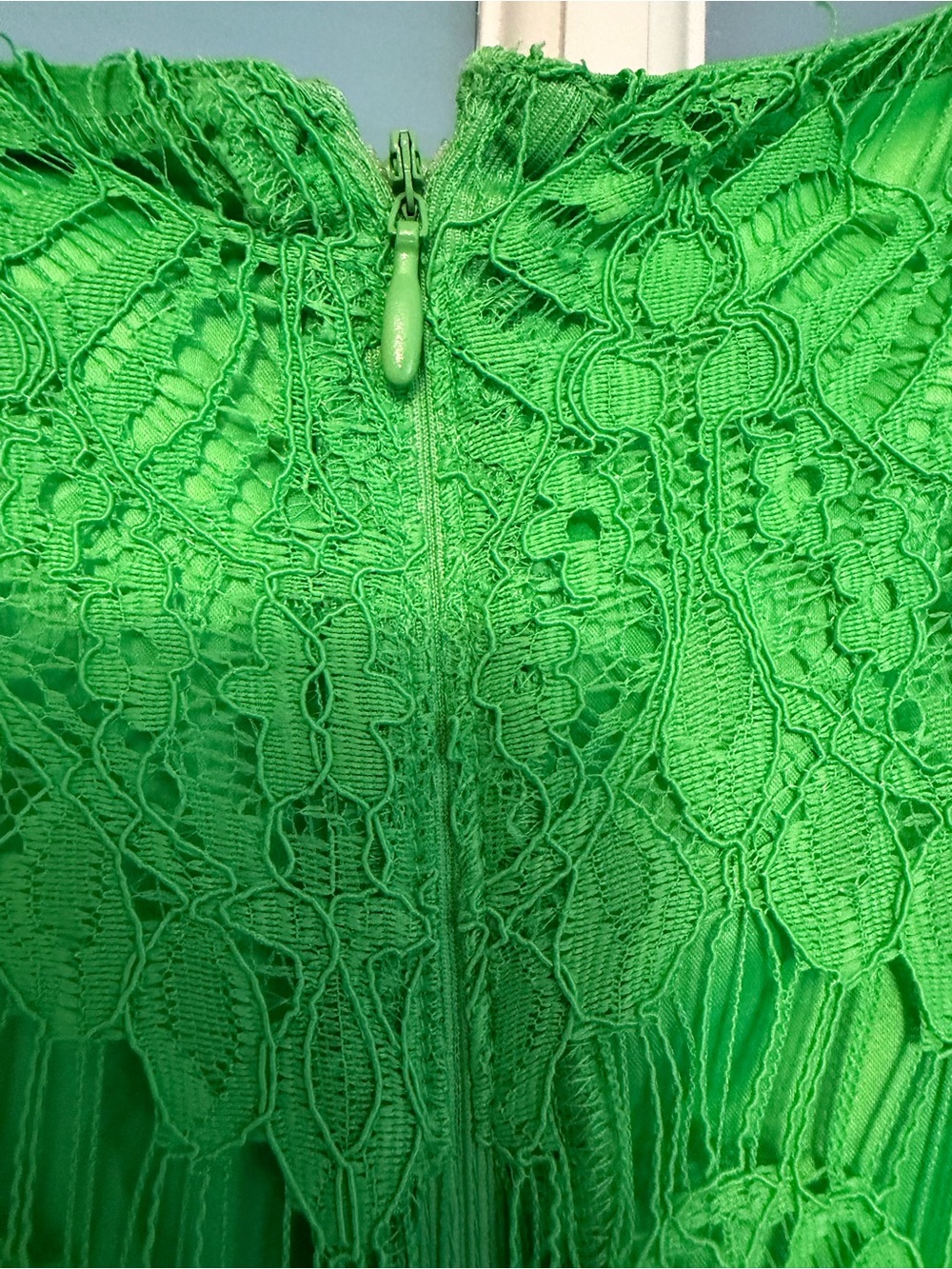 Preston & York Neon Green Lace Midi Dress - Picture 5 of 9